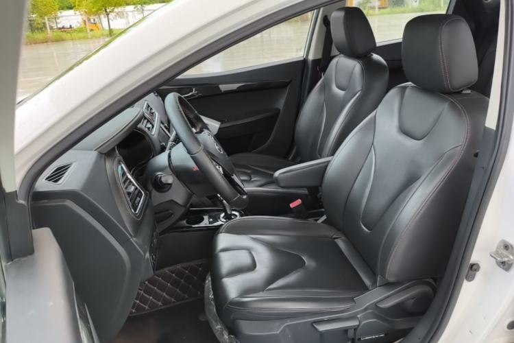 Used JAC Group iEV7S 2019 Luxury Smart Fully Equipped Edition Left Front Seat