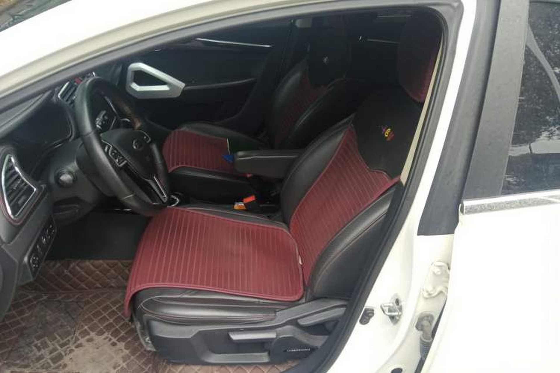 Used JAC Group iEV7S 2019 Luxury Smart Supreme Deluxe Edition Left Front Seat