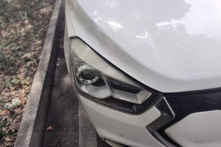 Used JAC Group iEV7S 2019 Luxury Smart Supreme Model Right Front Headlight
