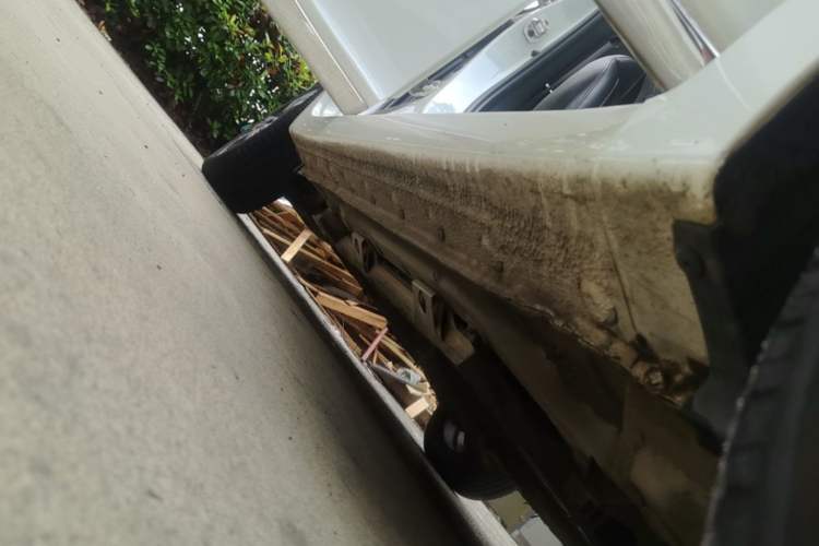 Used JAC Group iEV7S 2019 Luxury Smart Supreme Deluxe Edition Right Side Sill