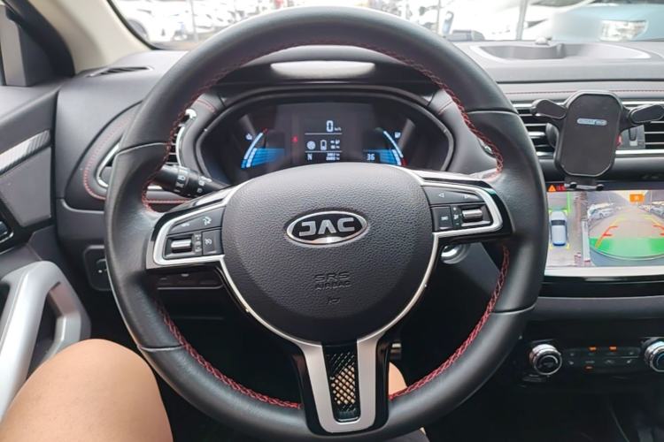 Used JAC Group iEV7S 2019 Luxury Smart Fully Equipped Edition Steering Wheel