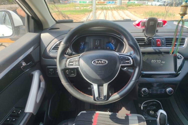 Used JAC Group iEV7S 2019 Luxury Smart Fully Equipped Edition Steering Wheel