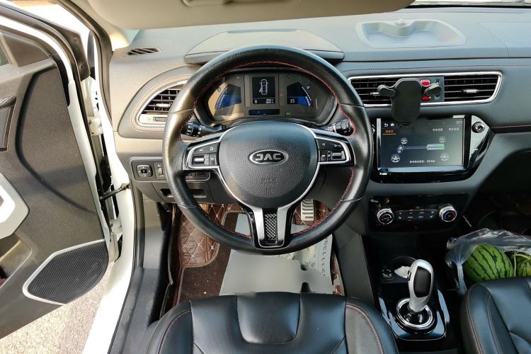 Used JAC Group iEV7S 2019 Luxury Smart Supreme Deluxe Edition Steering Wheel