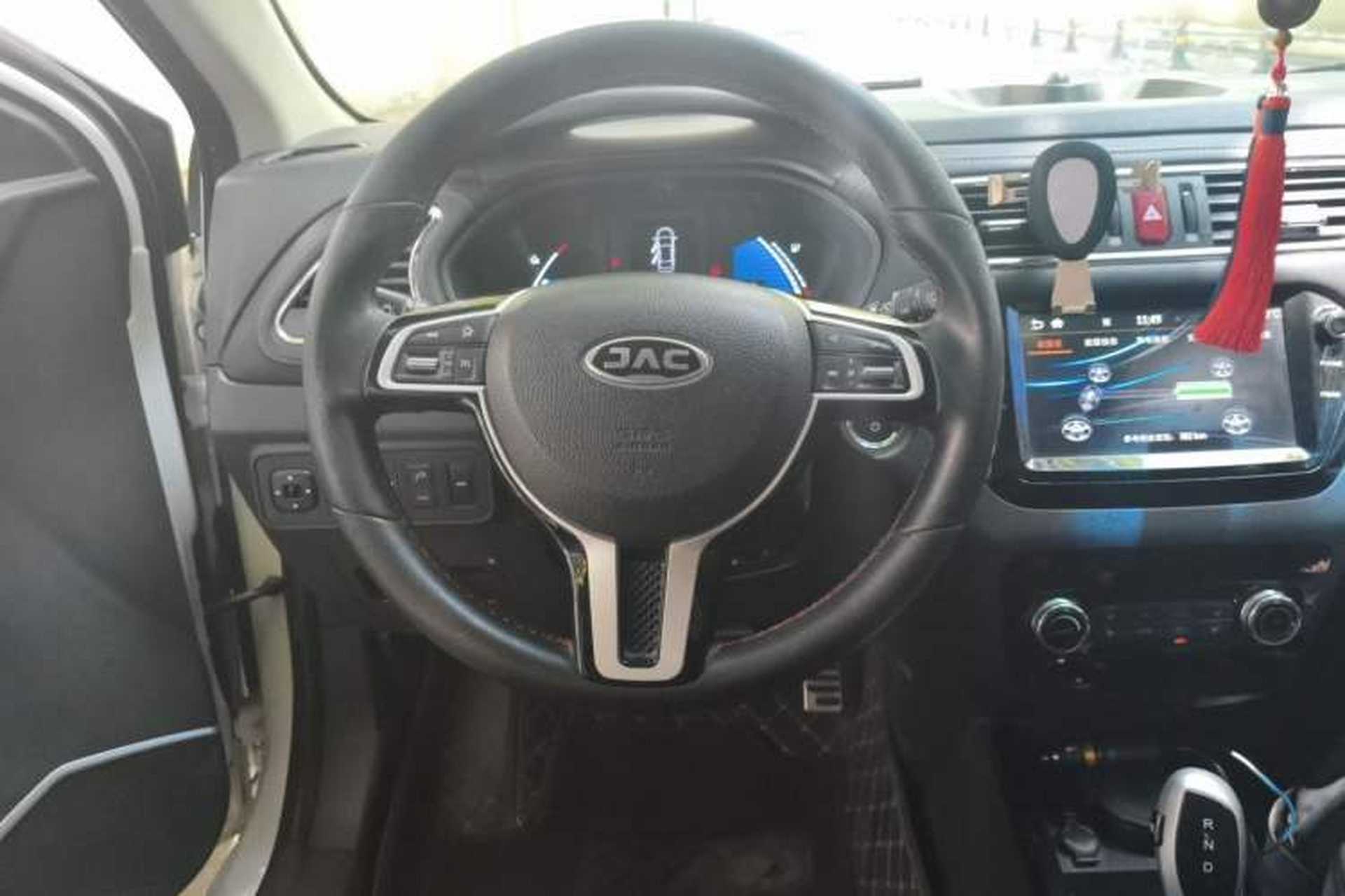 Used JAC Group iEV7S 2019 Luxury Smart Supreme Deluxe Edition Steering Wheel