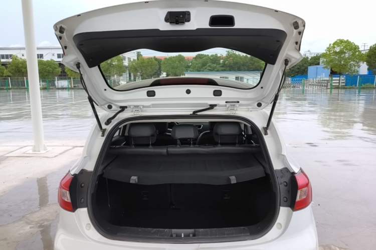 Used JAC Group iEV7S 2019 Luxury Smart Fully Equipped Edition Trunk