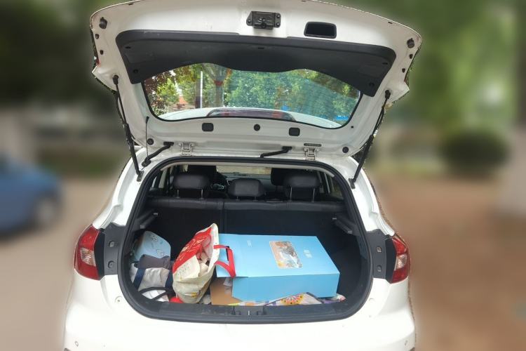 Used JAC Group iEV7S 2019 Luxury Smart Supreme Deluxe Edition Trunk