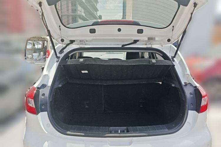 Used JAC Group iEV7S 2019 Luxury Smart Model Trunk