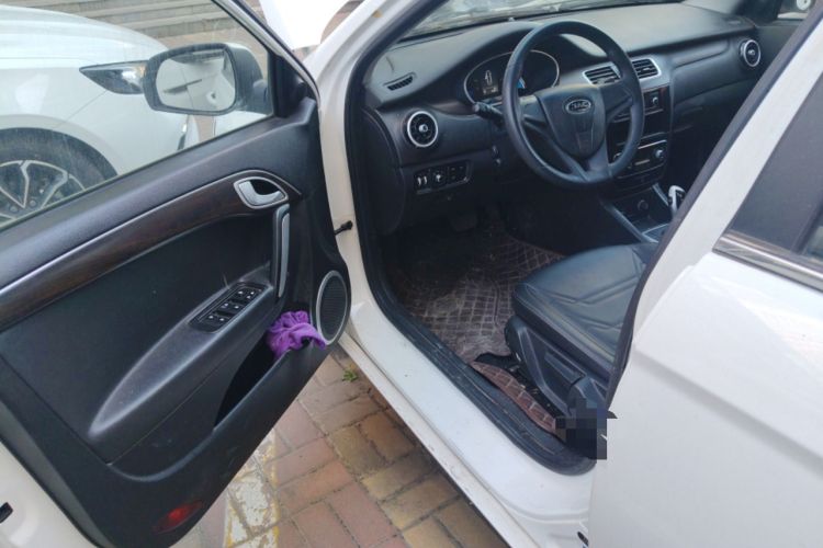 Used JAC Group iEVA50 2018 Luxury Model Driver Seat