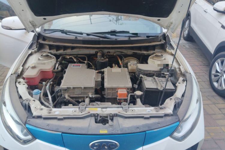 Used JAC Group iEVA50 2018 Luxury Model Engine Bay