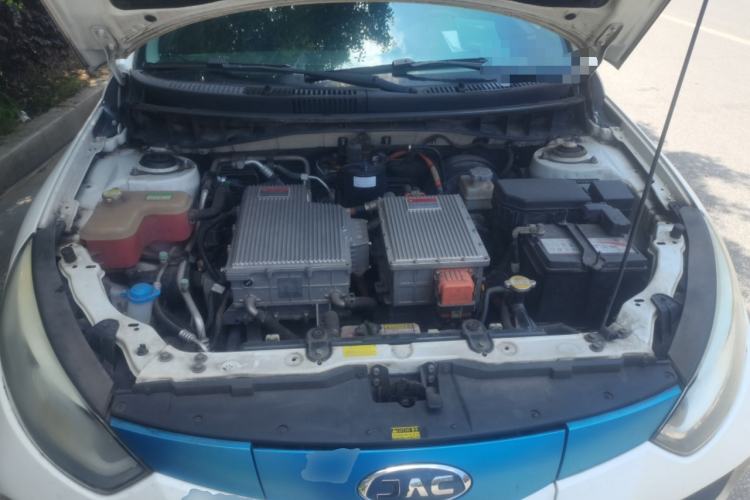 Used JAC Group iEVA50 2018 Luxury Model Engine Bay