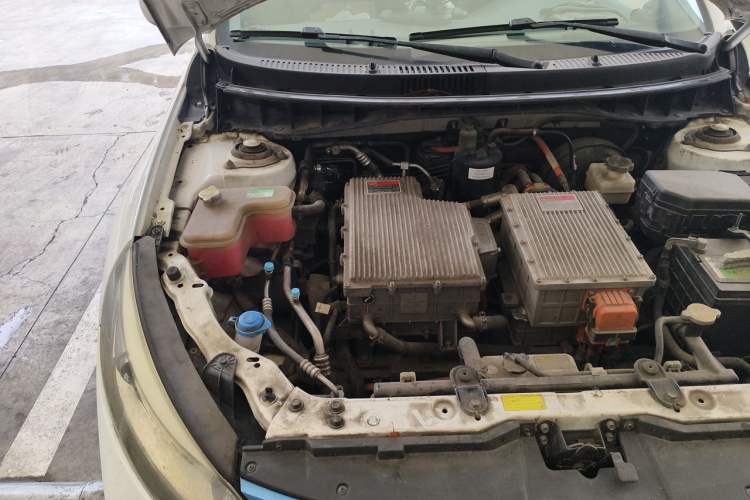 Used JAC Group iEVA50 2018 Luxury Model Engine Bay Right