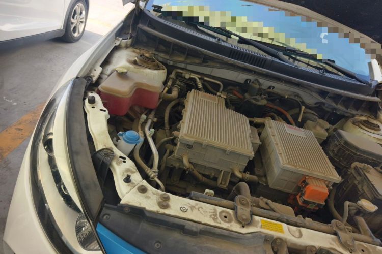 Used JAC Group iEVA50 2018 Luxury Model Engine Bay Right
