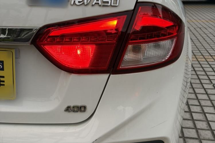 Used JAC Group iEVA50 2018 Luxury Model Exterior 5