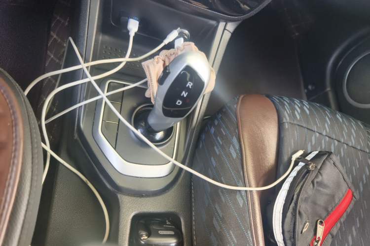 Used JAC Group iEVA50 2018 Luxury Model Gear Lever