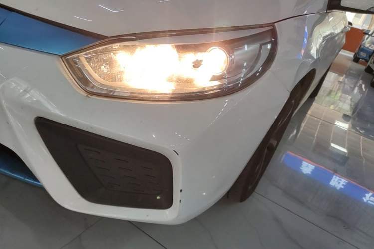 Used JAC Group iEVA50 2018 Luxury Model Left Front Headlight
