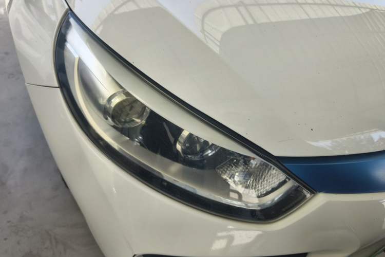 Used JAC Group iEVA50 2018 Luxury Model Right Front Headlight