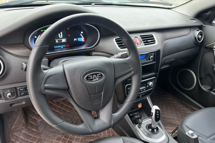 Used JAC Group iEVA50 2018 Luxury Model Steering Wheel