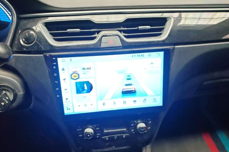 Used JAC Group iEVA50 2021 Battery-Swap Comfort Version Audio And AC Panel