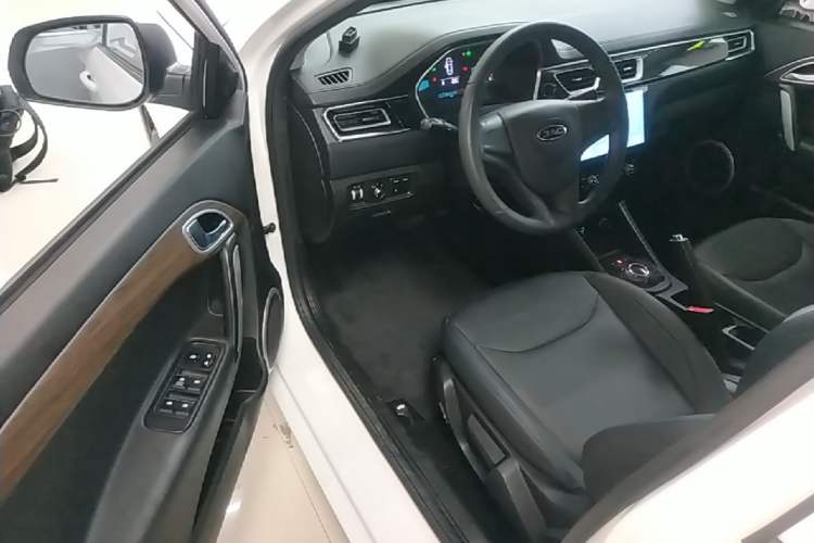 Used JAC Group iEVA50 2021 Battery-Swap Comfort Version Driver Seat