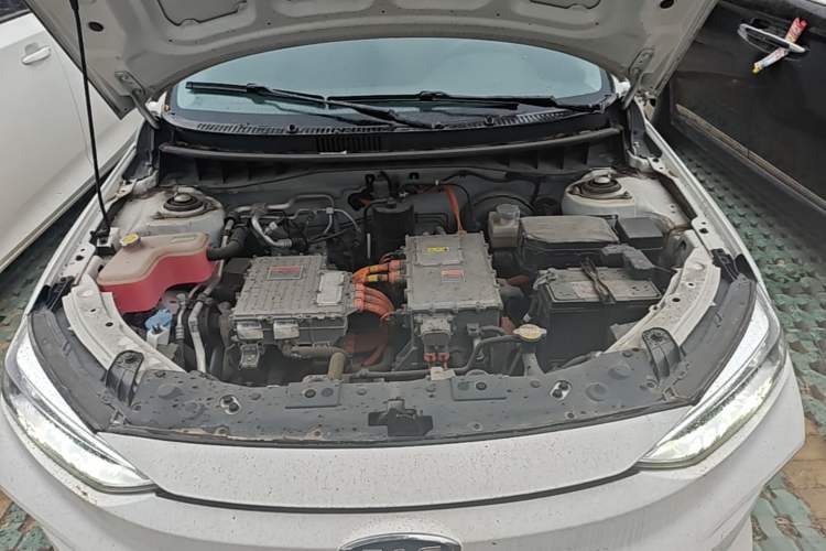 Used JAC Group iEVA50 2021 Battery-Swap Comfort Version Engine Bay