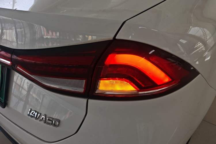 Used JAC Group iEVA50 2021 Battery-Swap Pleasant Edition Exterior 3