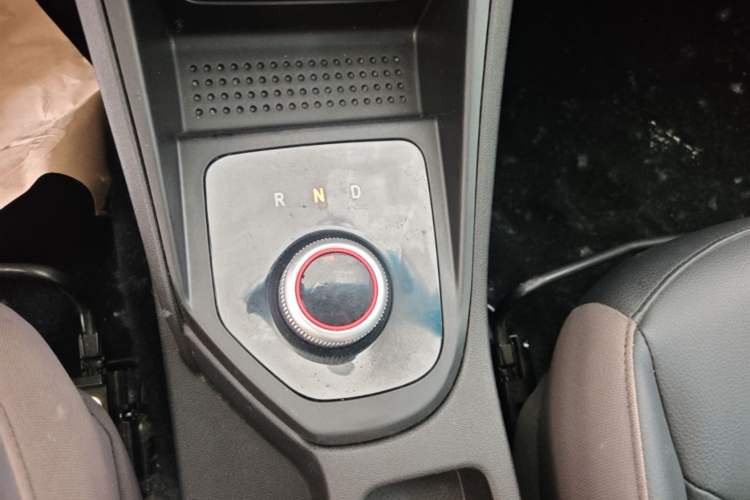 Used JAC Group iEVA50 2021 Battery-Swap Pleasant Edition Gear Lever