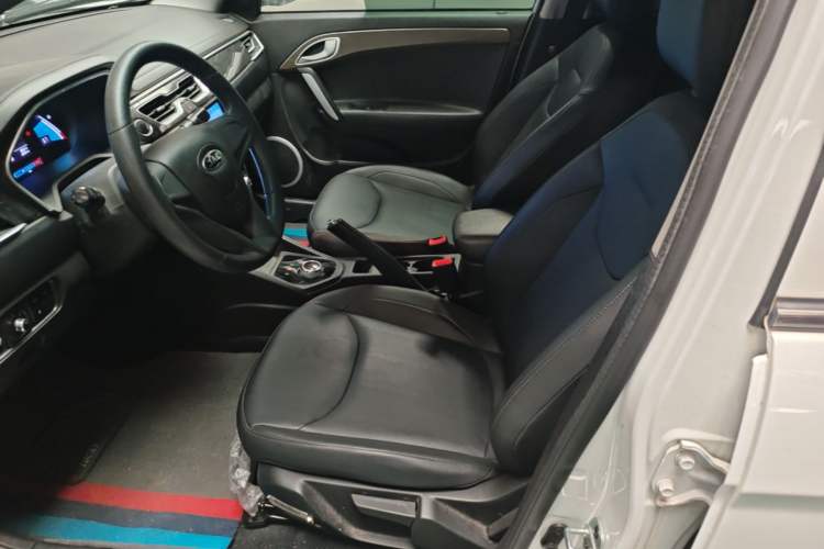 Used JAC Group iEVA50 2021 Battery-Swap Comfort Version Left Front Seat