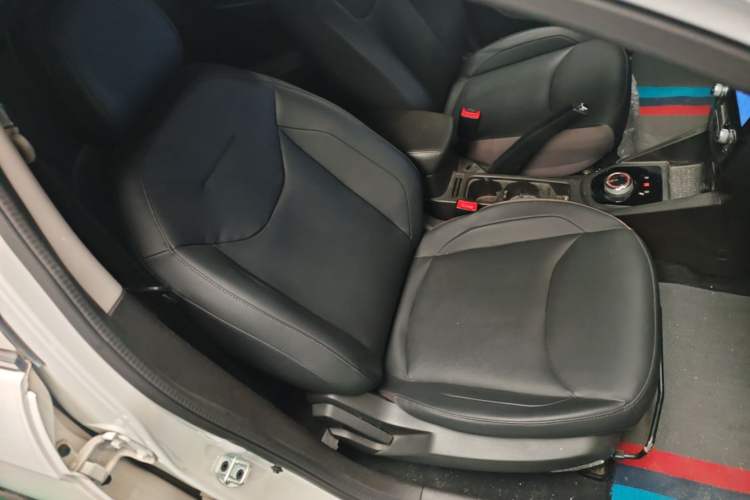 Used JAC Group iEVA50 2021 Battery-Swap Comfort Version Right Front Seat