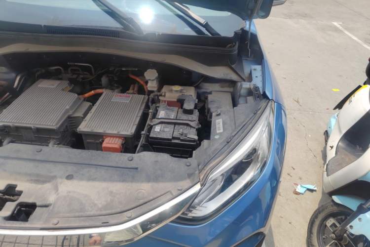 Used JAC Group iEVS4 2019 Luxury Model Engine Bay Left