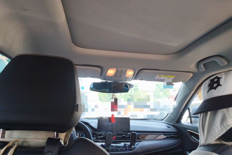 Used JAC Group iEVS4 2019 Luxury Smart Connectivity Model Headliner