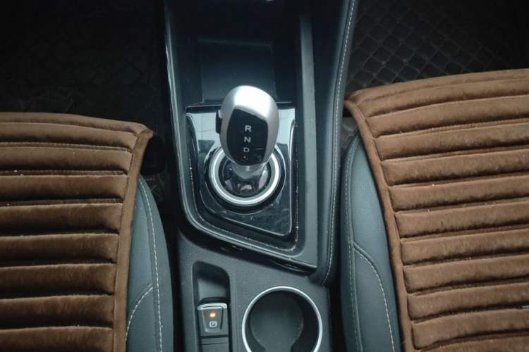 Used JAC Group iEVS4 2019 Luxury Smart Edition Interior 2