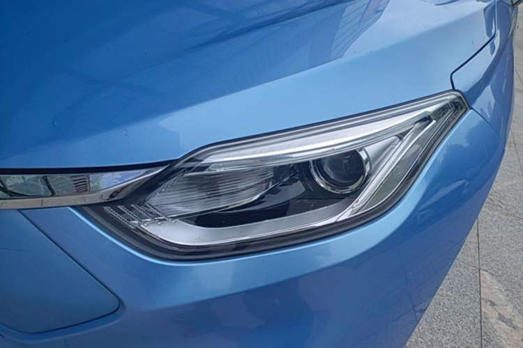 Used JAC Group iEVS4 2019 Luxury Smart Edition Left Front Headlight