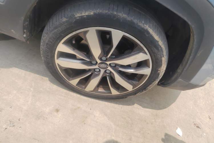 Used JAC Group iEVS4 2019 Luxury Model Right Front Wheel Hub