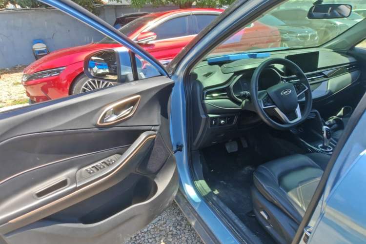 Used JAC Group iEVS4 2019 Revised Version Luxury Smart Edition Driver Seat