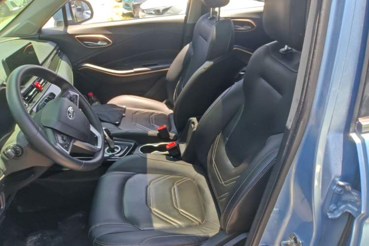 Used JAC Group iEVS4 2019 Revised Version Luxury Smart Edition Left Front Seat