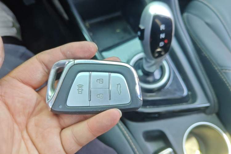 Used JAC Group iEVS4 2019 Revised Version Luxury Smart Edition Vehicle Key