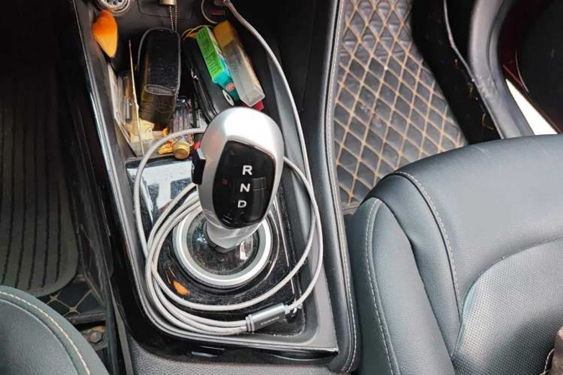 Used JAC Group iEVS4 2019 Revised Version Luxury Smart Edition Gear Lever