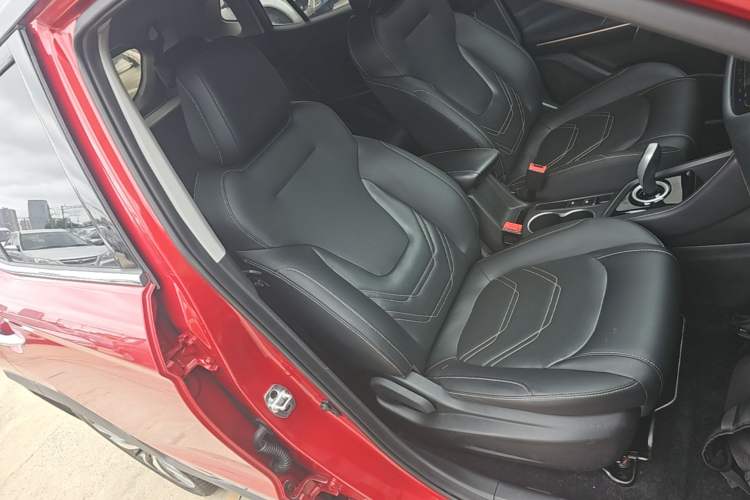 Used JAC Group iEVS4 2019 Luxury Smart Edition Right Front Seat