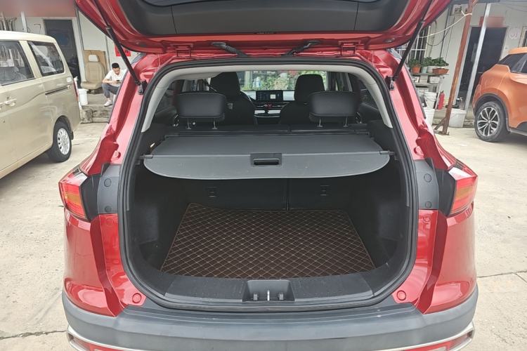 Used JAC Group iEVS4 2019 Luxury Smart Edition Trunk