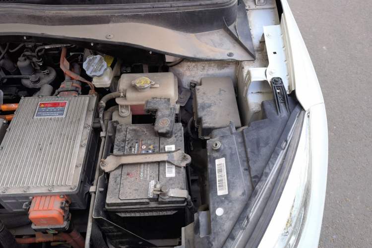 Used JAC Group iEVS4 2019 Luxury Smart Enjoyment Model Engine Bay Left