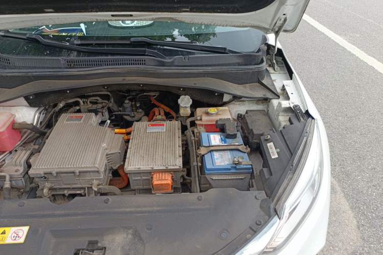 Used JAC Group iEVS4 2019 Luxury Smart Enjoyment Model Engine Bay Left