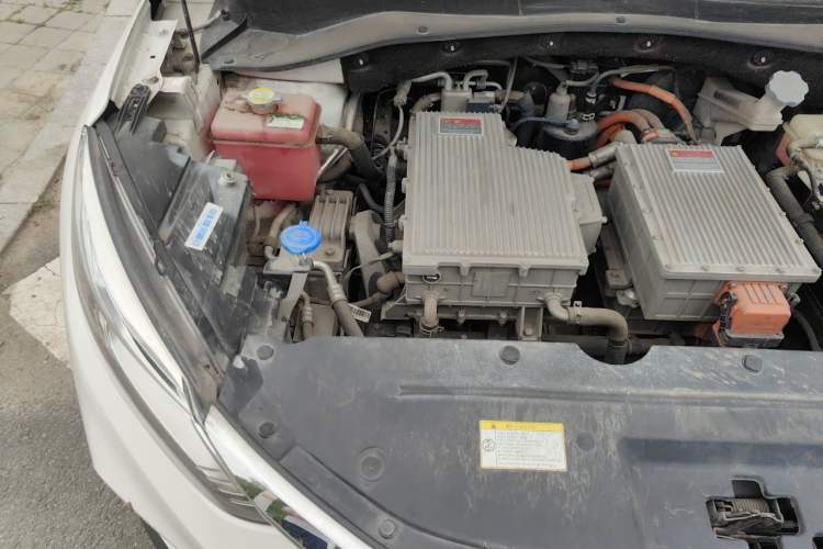 Used JAC Group iEVS4 2019 Luxury Smart Edition Engine Bay Right
