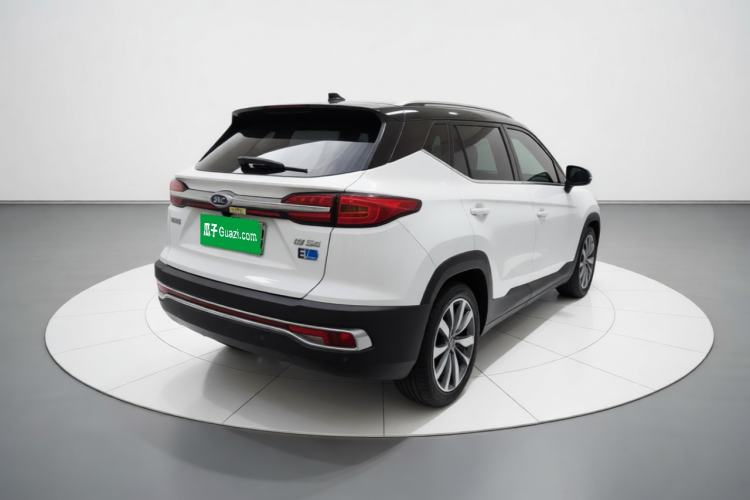 Used JAC Group iEVS4 2019 Luxury Smart Edition Exterior 5