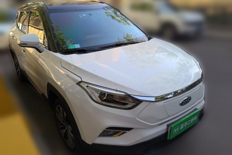 Used JAC Group iEVS4 2019 Luxury Smart Enjoyment Model Front Right 45 Deg