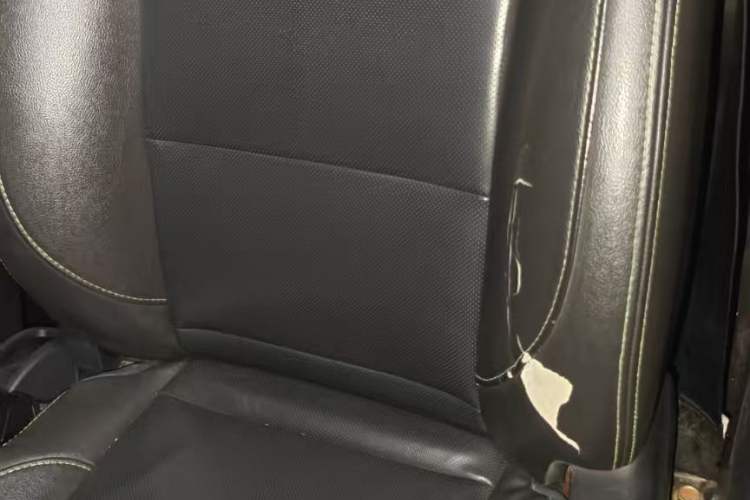 Used JAC Group iEVS4 2019 Luxury Smart Edition Interior 5