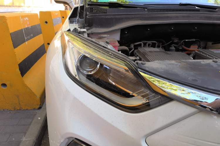 Used JAC Group iEVS4 2019 Luxury Smart Enjoyment Model Right Front Headlight