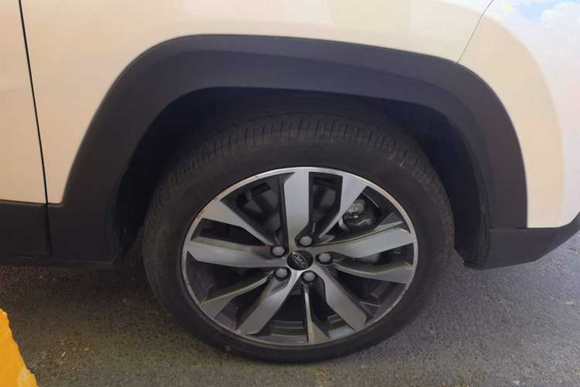Used JAC Group iEVS4 2019 Luxury Smart Enjoyment Model Right Front Wheel Hub