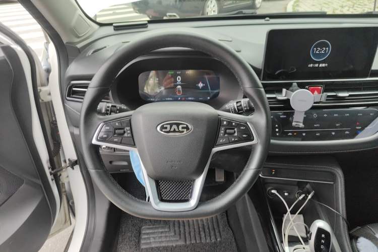 Used JAC Group iEVS4 2019 Luxury Smart Edition Steering Wheel