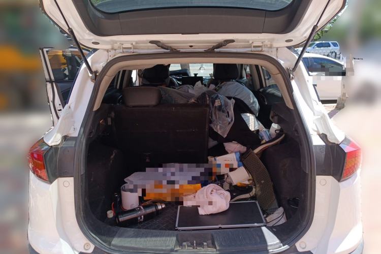 Used JAC Group iEVS4 2019 Revised Version Luxury Smart Edition Trunk