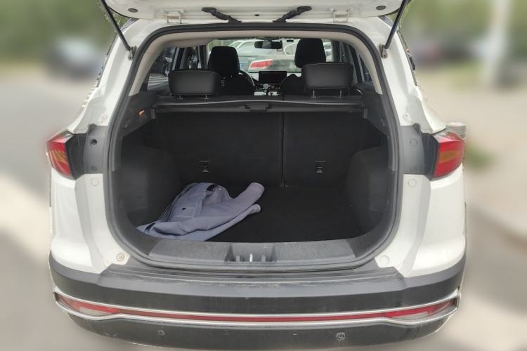 Used JAC Group iEVS4 2019 Luxury Smart Edition Trunk